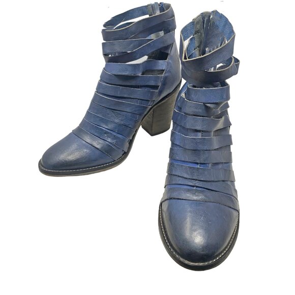 Free‎ People Hybrid Navy Blue Leather Strappy Cagey Ankle Booties - Picture 1 of 12